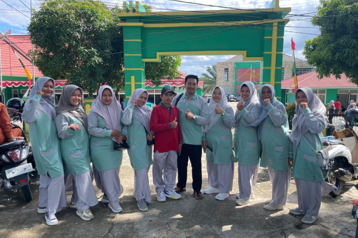 Keluarga Besar MIN 2 Bungo Meriahkan Lomba HAB di Kantor Kemenag Bungo.